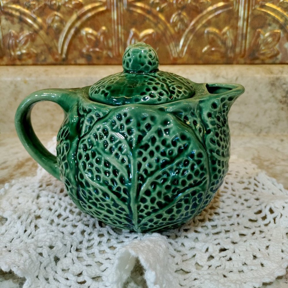Vintage Green Majolica Cabbage Tea Pot, Bordallo Pinheiro, Pottery from Portugal